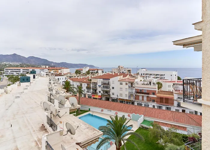 Апартаменты 1 Bed With Sea View Нерха